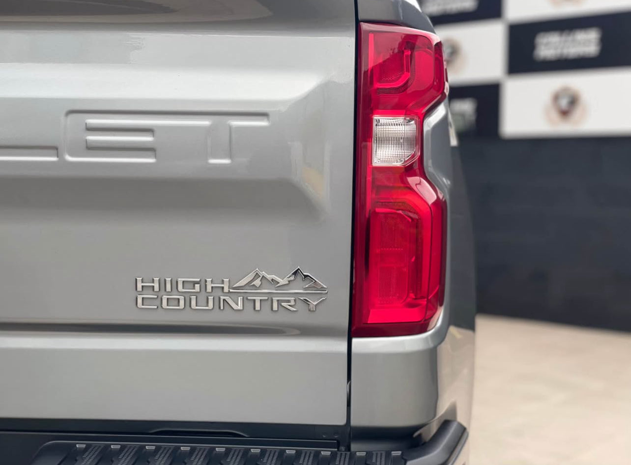 Chevrolet Silverado HIGH COUNTRY