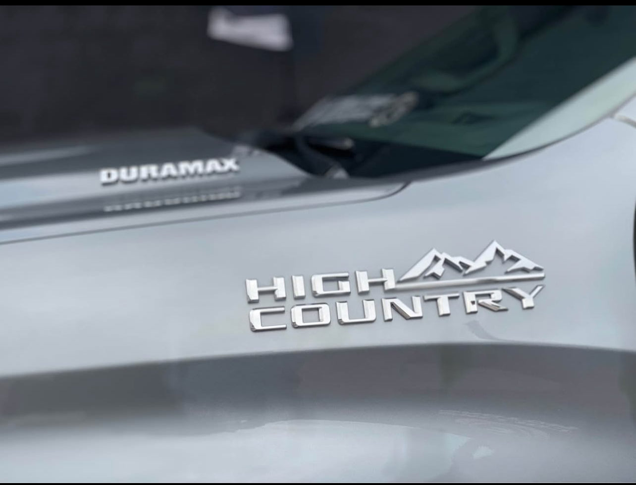 Chevrolet Silverado HIGH COUNTRY