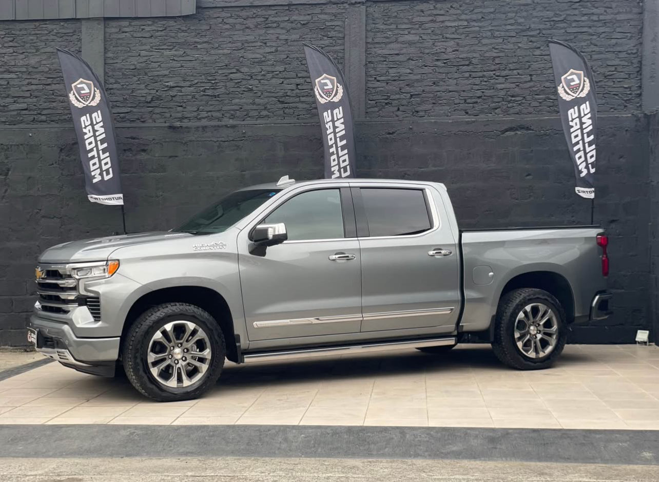 Chevrolet Silverado HIGH COUNTRY