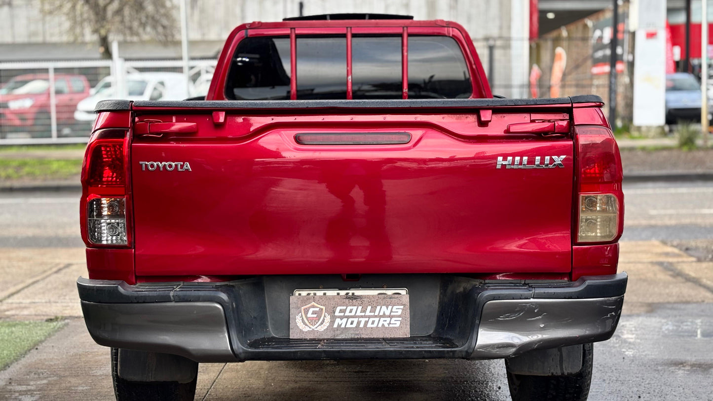 Toyota Hilux DX