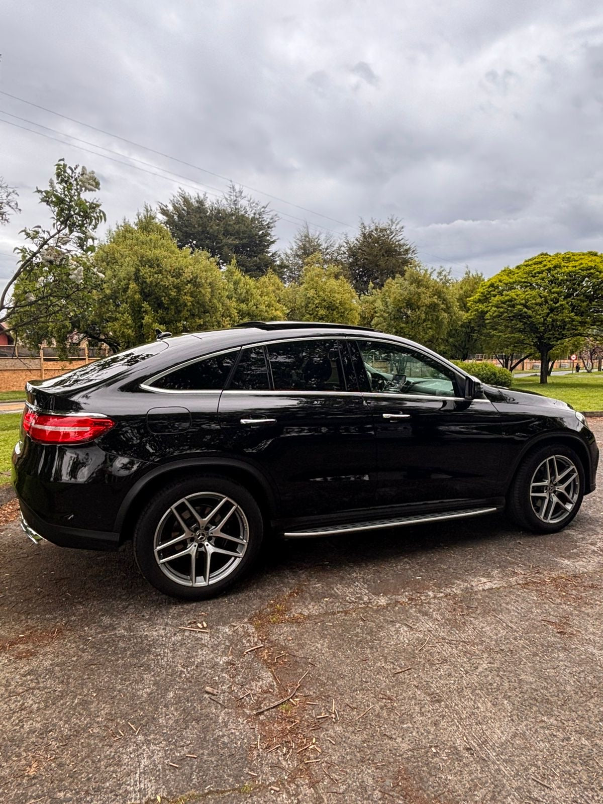 Mercedes-Benz GLE 350d 4MATIC AMG Line