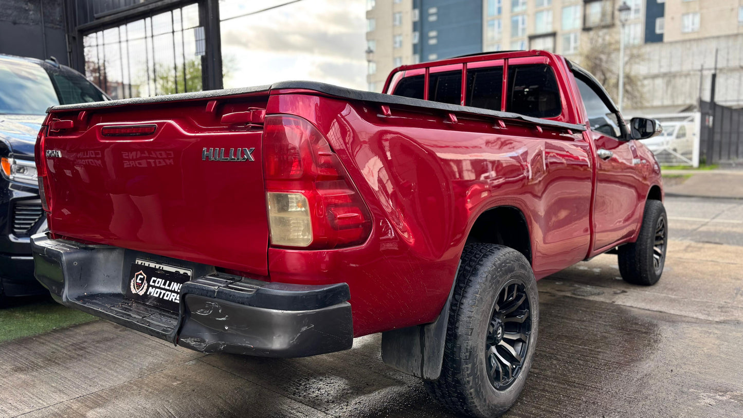 Toyota Hilux DX