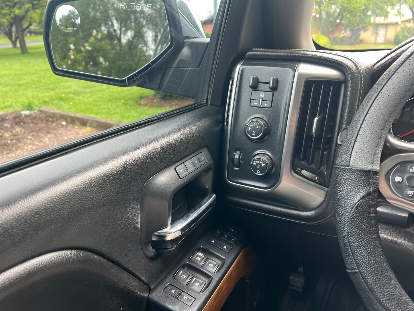 Chevrolet Silverado LTZ 4x4 – 2016