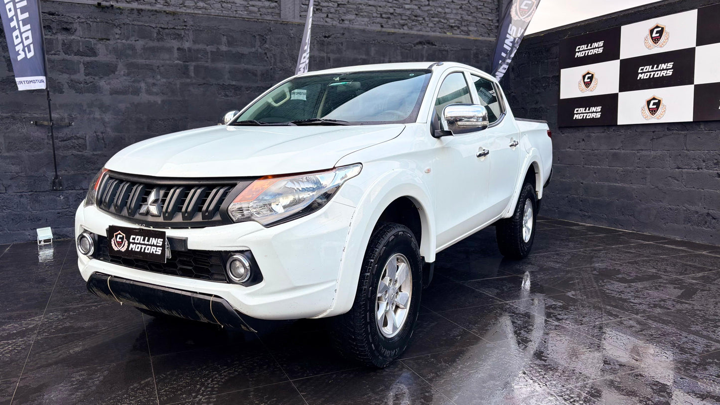 Mitsubishi L200 work