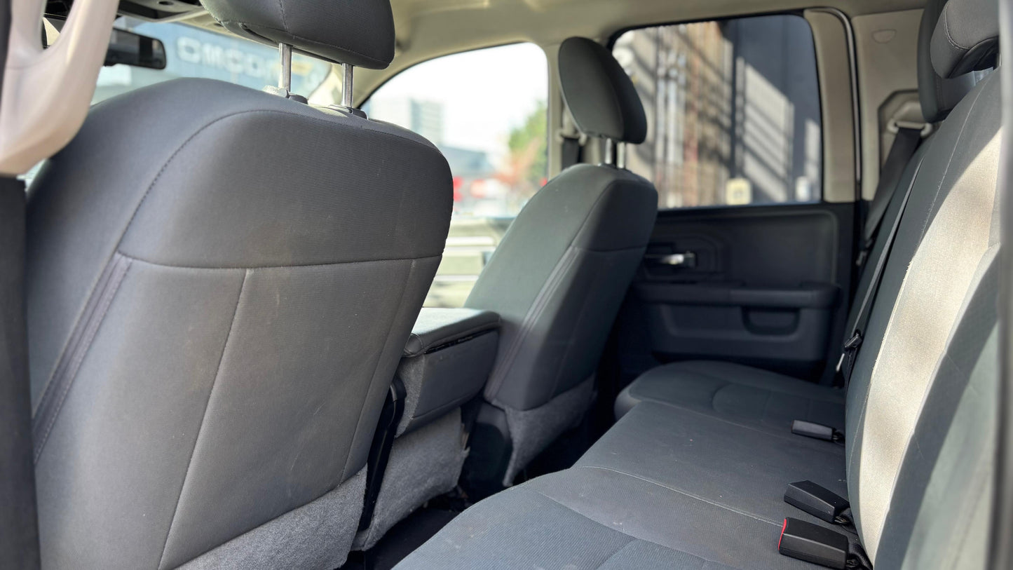 Dodge RAM 1500 SLT