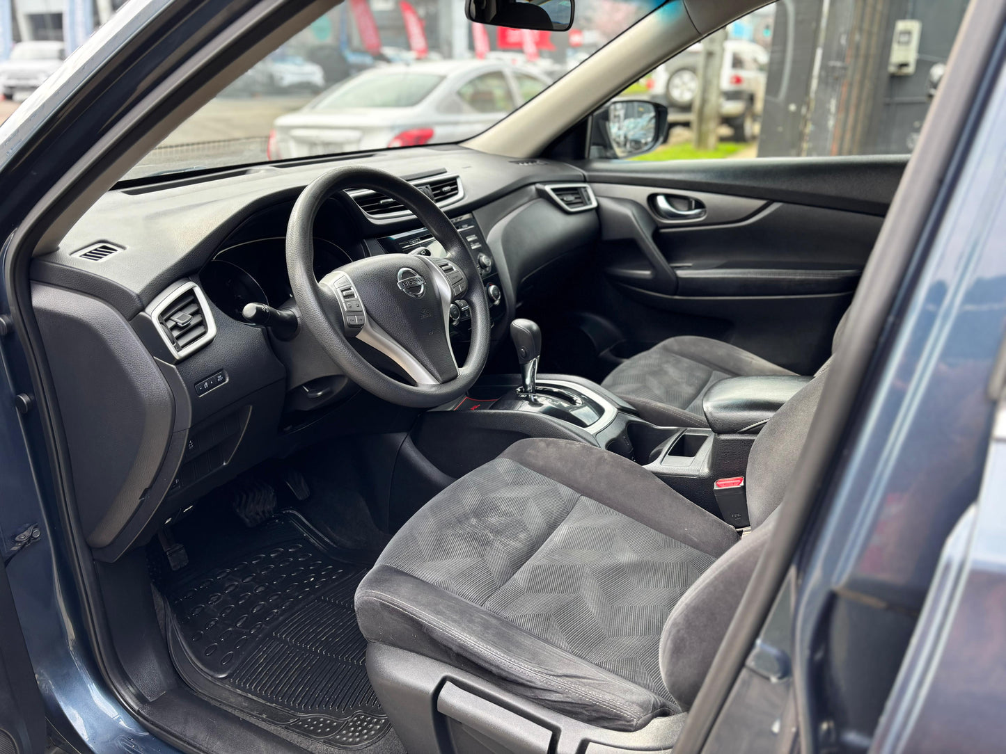 Nissan Xtrail sense