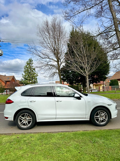 PORSCHE CAYENNE S V8 DIESEL