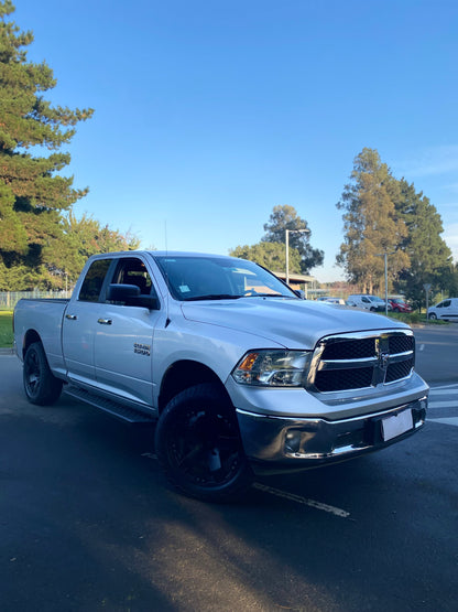 Dodge Ram 1500 SLT